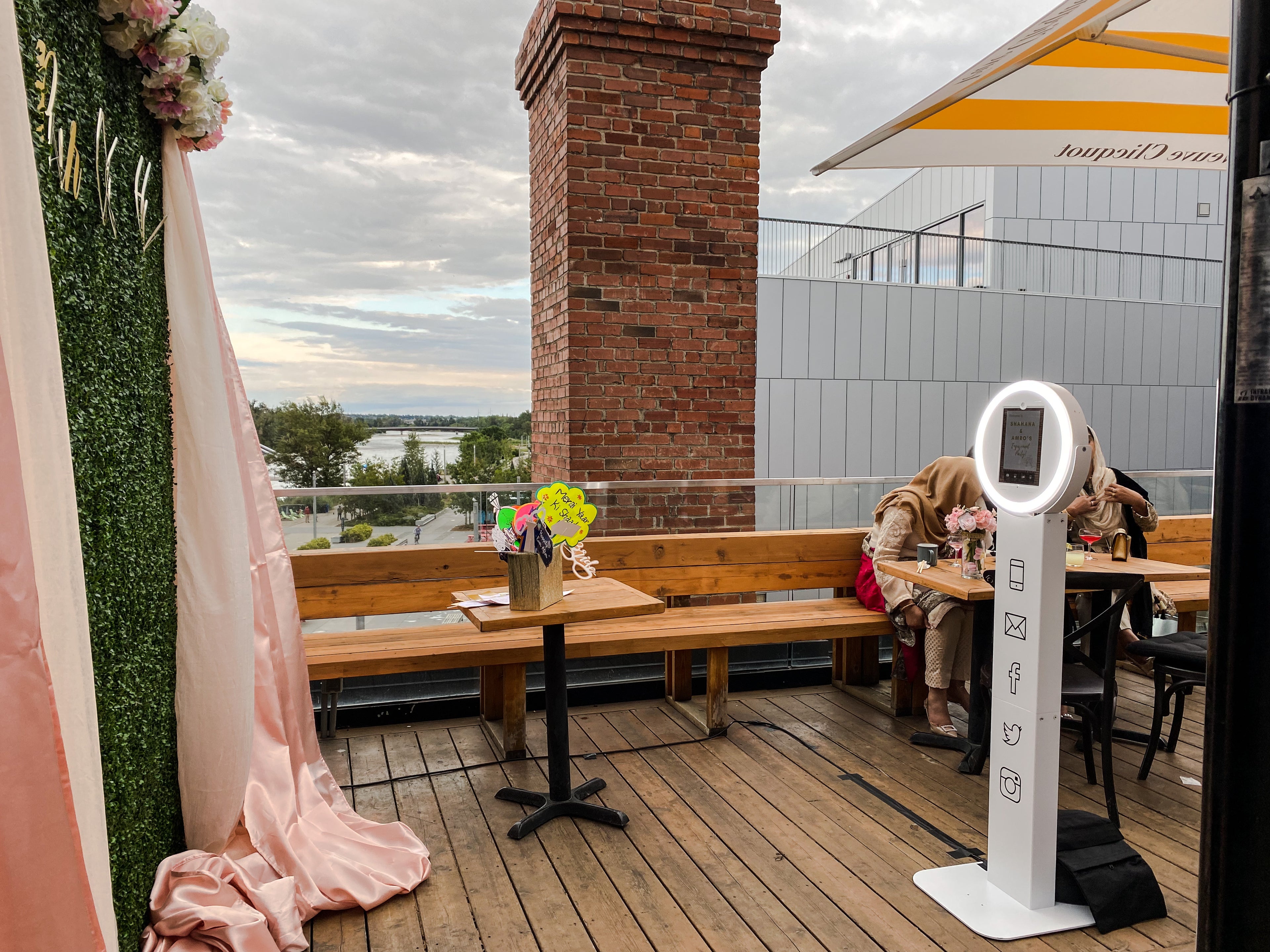 Event DJ + Social Photo Booth